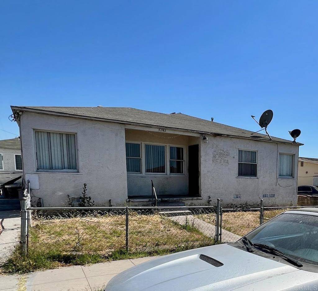 5245 47 Churchward ST, San Diego, CA 92114