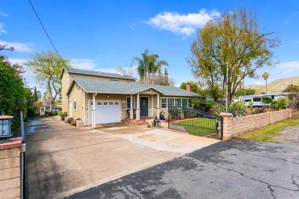 El Cajon, CA 92021,1756 N 1st St