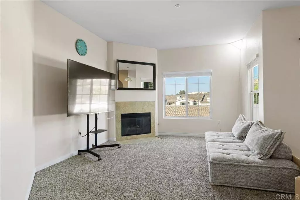 Spring Valley, CA 91977,2723 Lake Pointe DR #231