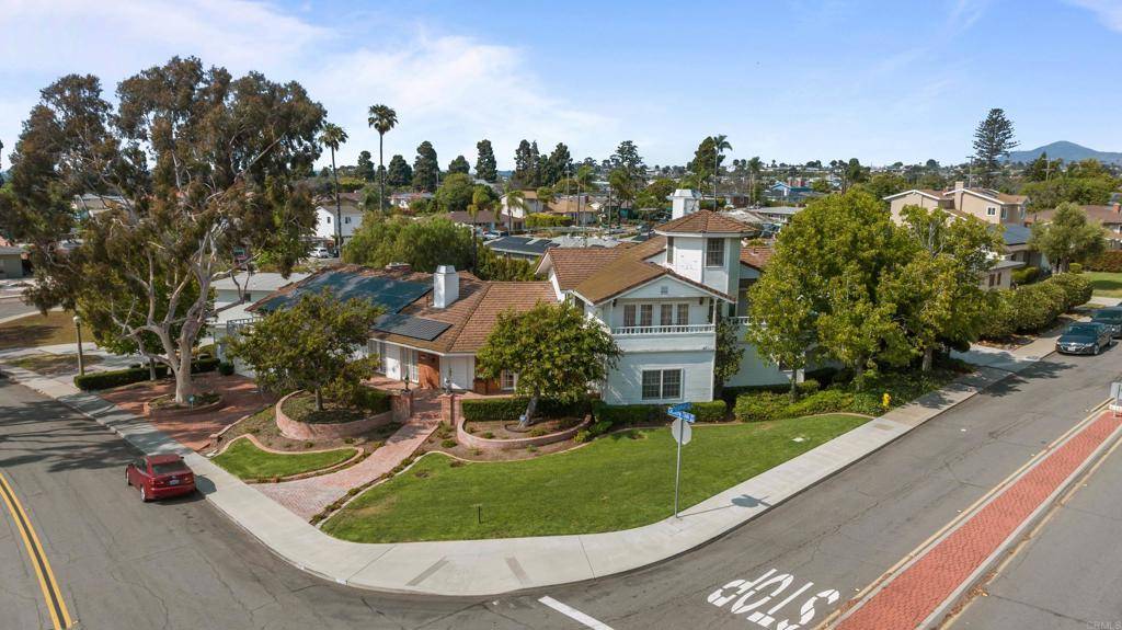 Chula Vista, CA 91911,855 Country Club DR