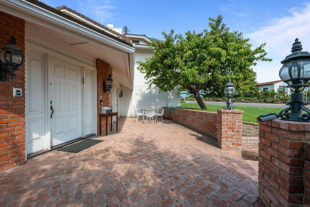 Chula Vista, CA 91911,855 Country Club DR