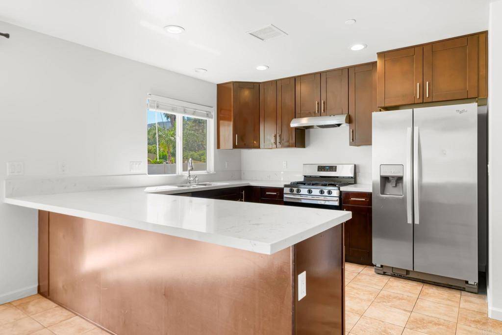Lakeside, CA 92040,9086 Los Coches RD