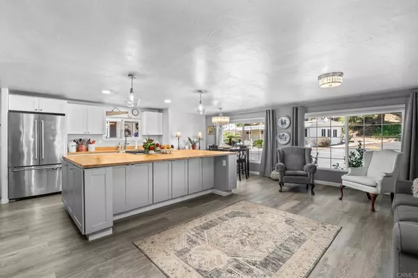 Valley Center, CA 92082,28890 Lilac RD #184