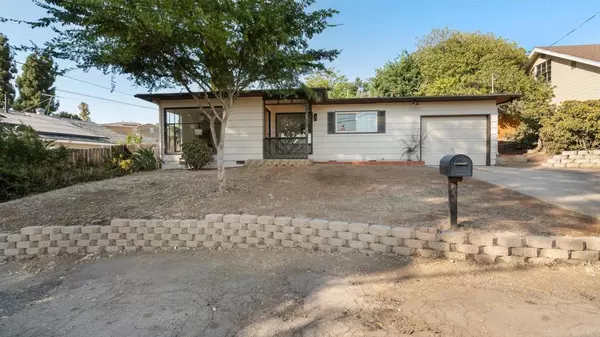 Spring Valley, CA 91977,9318 Campo RD