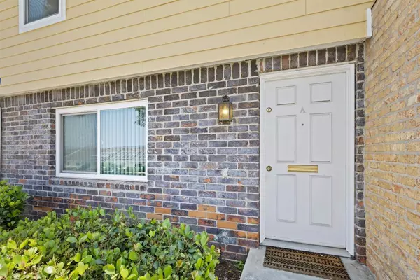 Santee, CA 92071,7883 Rancho Fanita DR #A