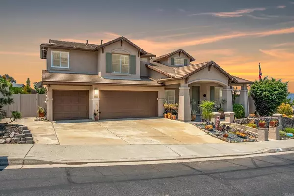 2288 Boulders Ct, Alpine, CA 91901