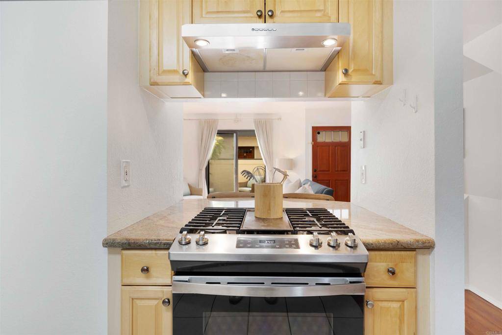 Imperial Beach, CA 91932,1475 Hemlock Ave