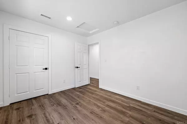 San Diego, CA 92117,4585 Mount Henry PL