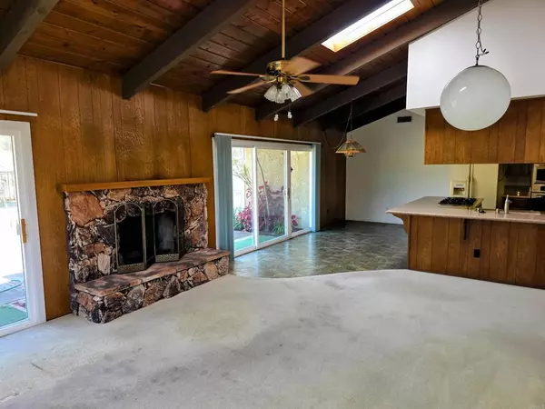 El Cajon, CA 92019,497 Vista Del Escuela