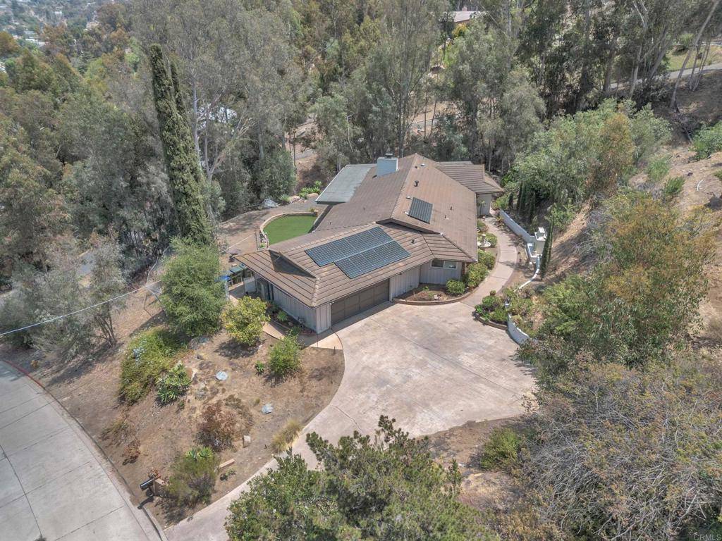 1345 Hardin DR, El Cajon, CA 92020
