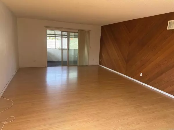 El Cajon, CA 92021,525 Shady LN #D
