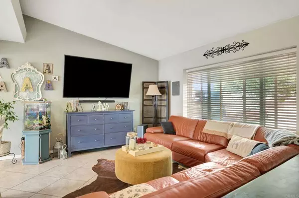 El Cajon, CA 92021,1105 Bostonia