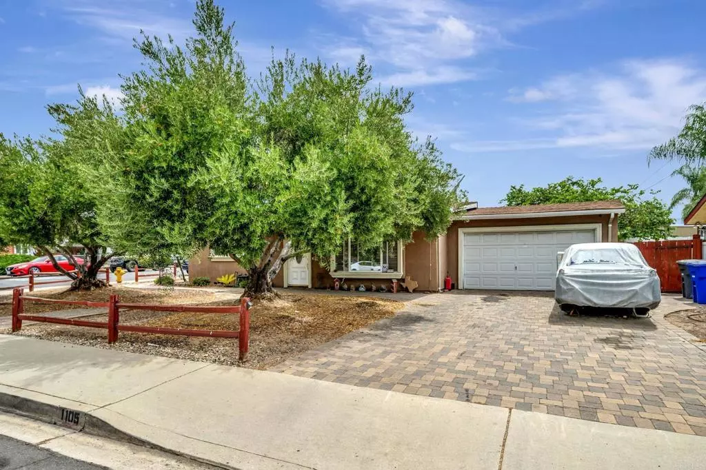 El Cajon, CA 92021,1105 Bostonia