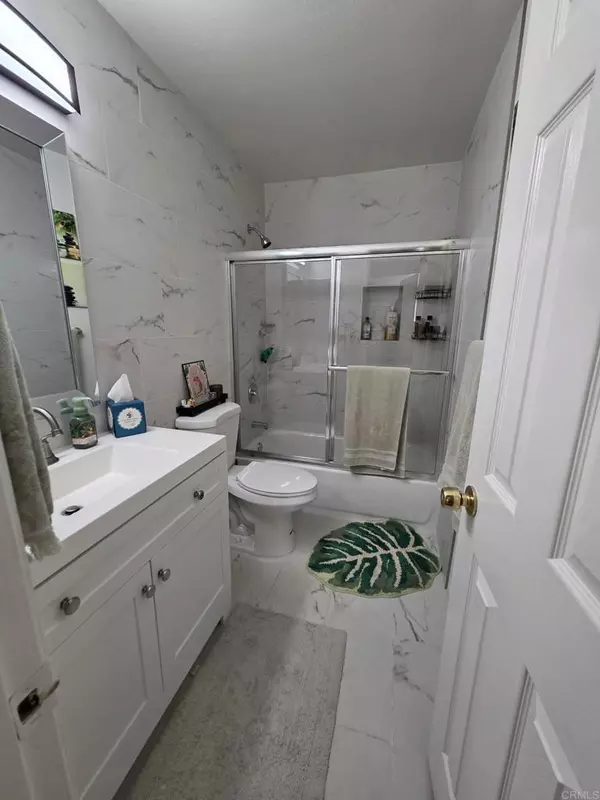 San Diego, CA 92108,6780 Friars RD #235
