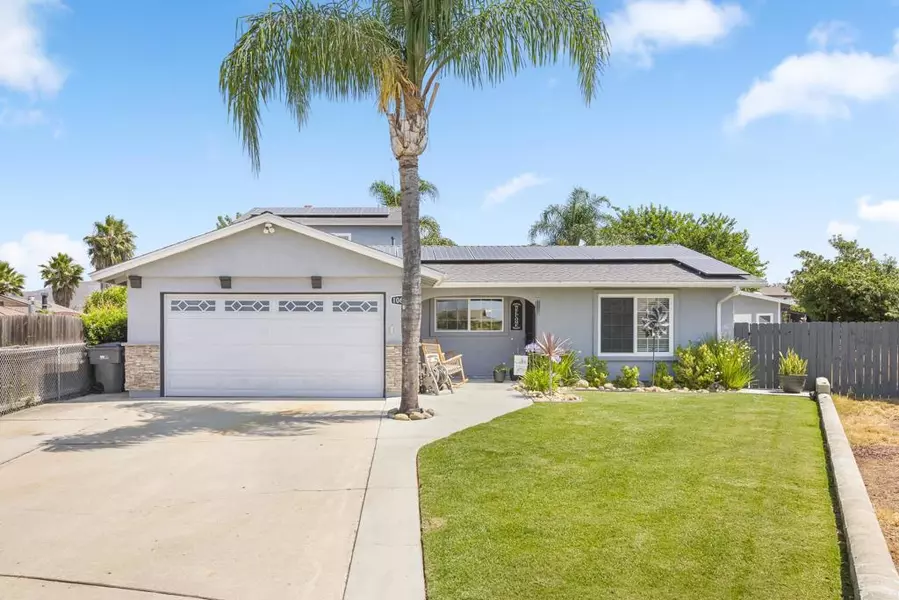 10646 Montura CT, Santee, CA 92071