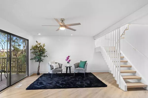 San Diego, CA 92116,4971 Vista Pl #B