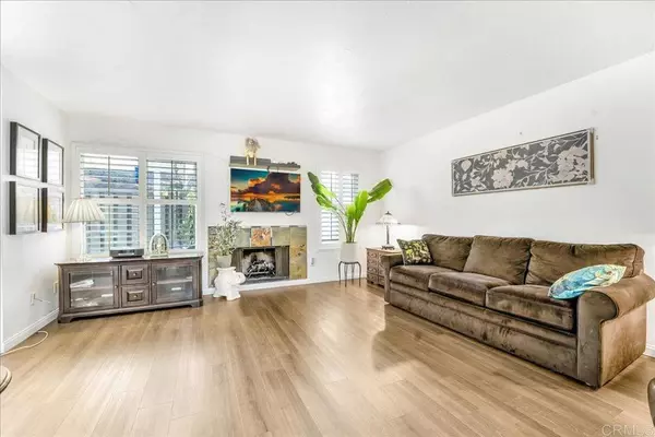 El Cajon, CA 92019,1122 Via Loma Vista