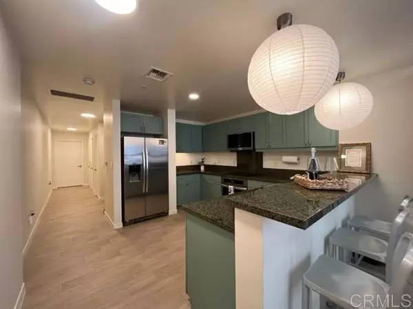 San Diego, CA 92101,1150 J st #222