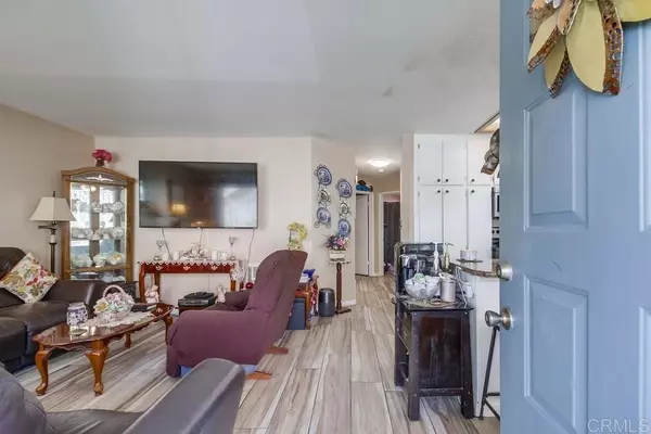 Lakeside, CA 92040,12616 Lakeshore DR