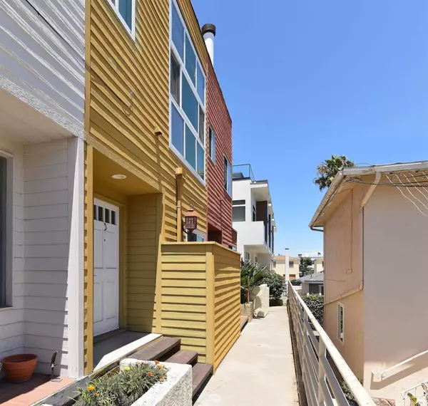 San Diego, CA 92106,2928 Talbot #3