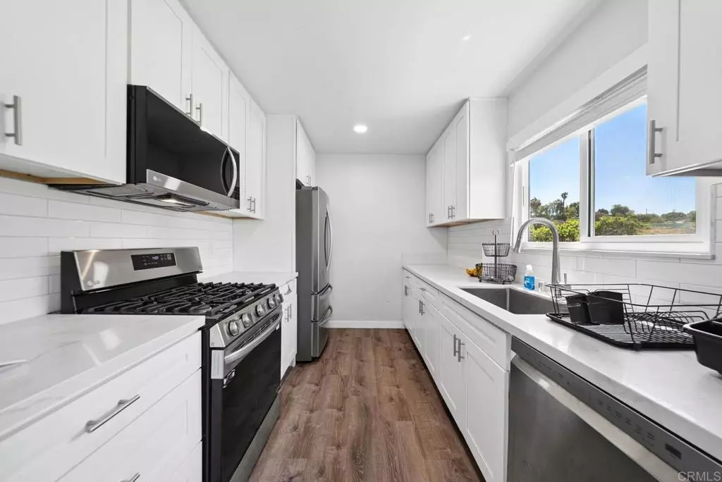 Lemon Grove, CA 91945,1913 1919 Ensenada ST