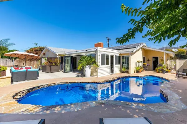 7811 Gloria Lake AVE, San Diego, CA 92119