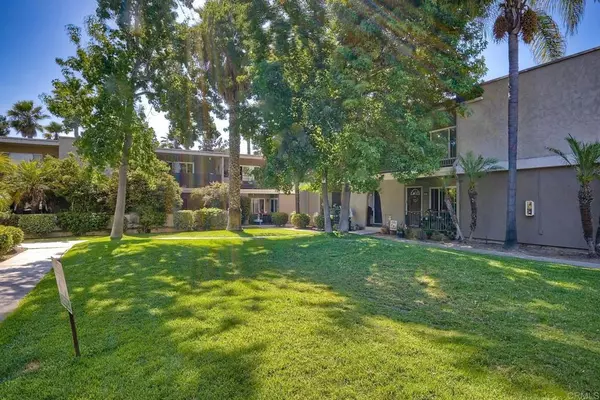 Chula Vista, CA 91911,1420 Hilltop DR #202