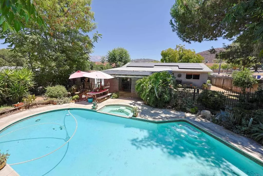 Lakeside, CA 92040,9616 PETITE LANE