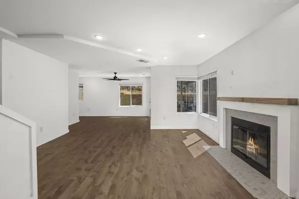 Santee, CA 92071,10525 Flora Verda CT