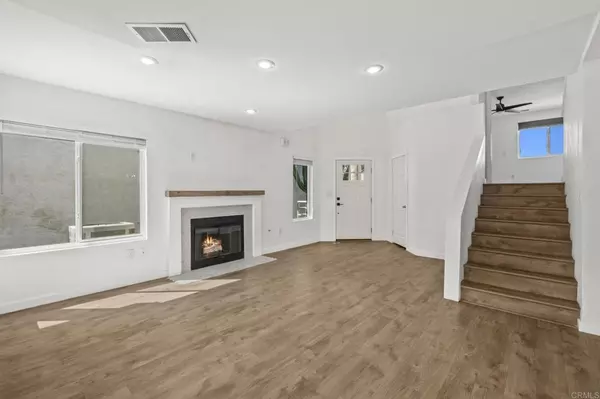 Santee, CA 92071,10525 Flora Verda CT