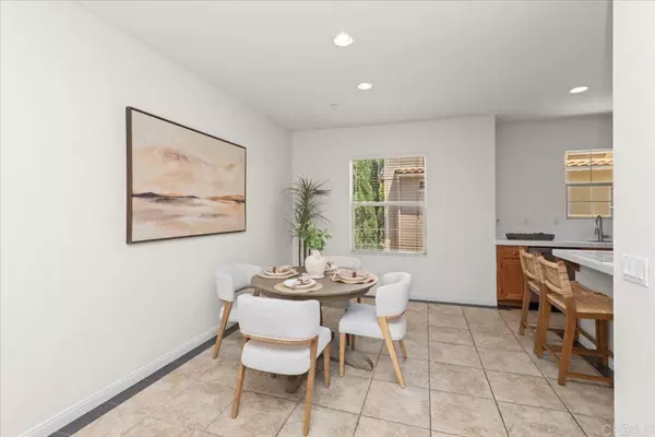 Chula Vista, CA 91914,2269 Huntington Point Rd #114