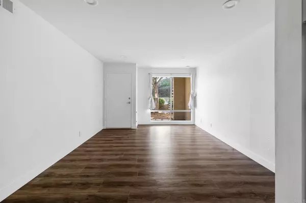 El Cajon, CA 92021,745 E Bradley AVE #27
