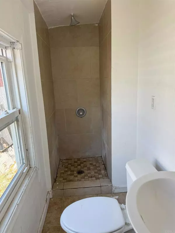 San Diego, CA 92113,115 S 35th ST