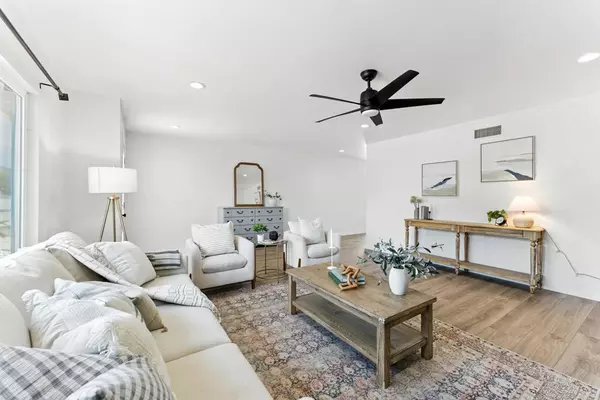Santee, CA 92071,10021 Allenwood WAY