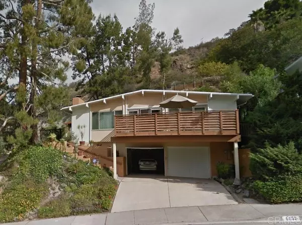6032 Adobe Falls Rd, San Diego, CA 92120