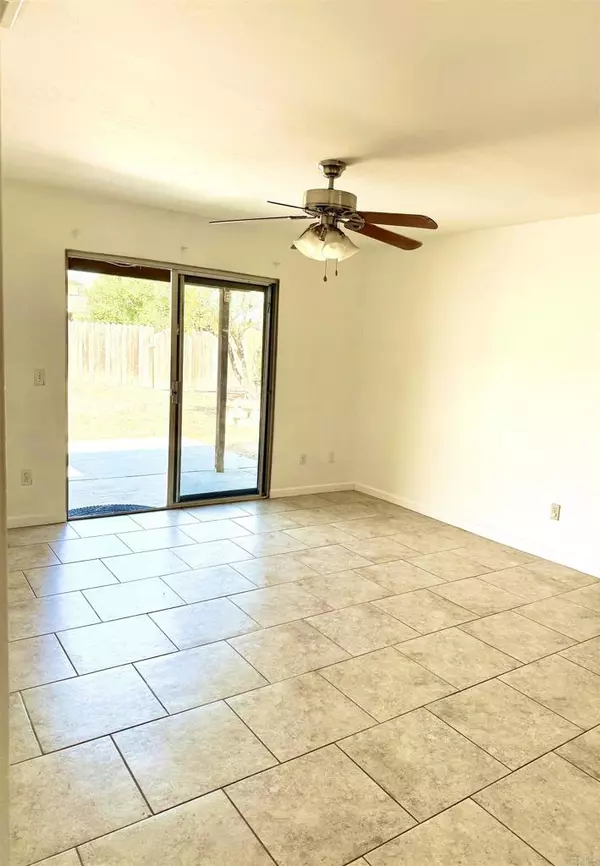 El Cajon, CA 92021,9366 Flinn