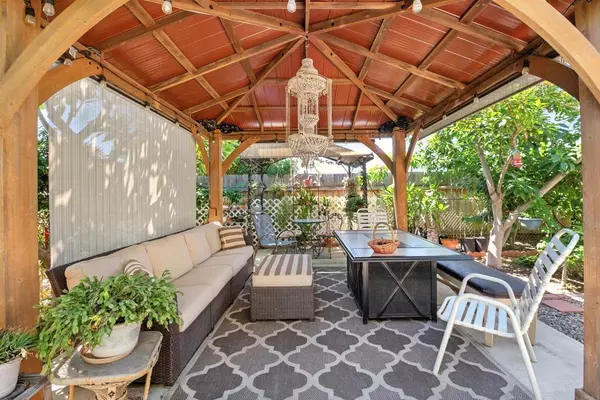 Santee, CA 92071,10005 WHITE PINE LN