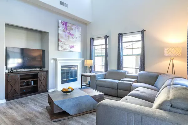 San Diego, CA 92108,2772 Piantino CIR