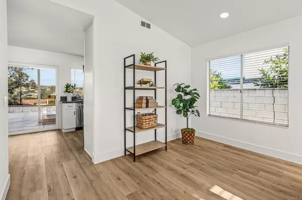 San Diego, CA 92139,7540 Carrie Ridge Way