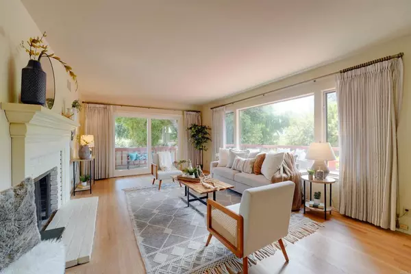 Escondido, CA 92025,1115 W 11th AVE