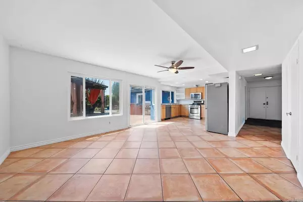 Chula Vista, CA 91910,694 Calma PL