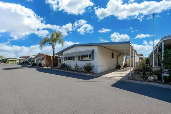 Ramona, CA 92065,1212 H ST #SPC 110