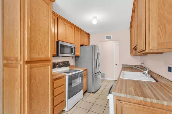 Lakeside, CA 92040,13206 Lakeview Granada DR