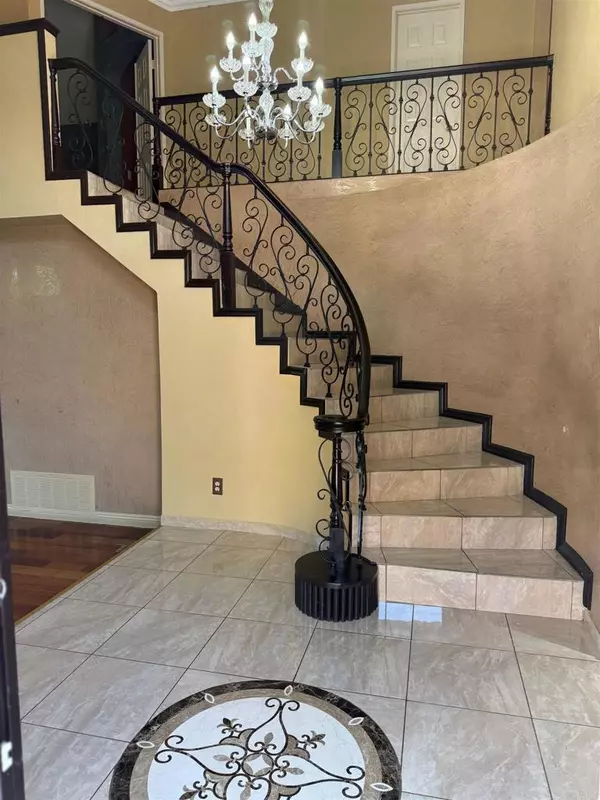 El Cajon, CA 92019,12128 Via Antigua