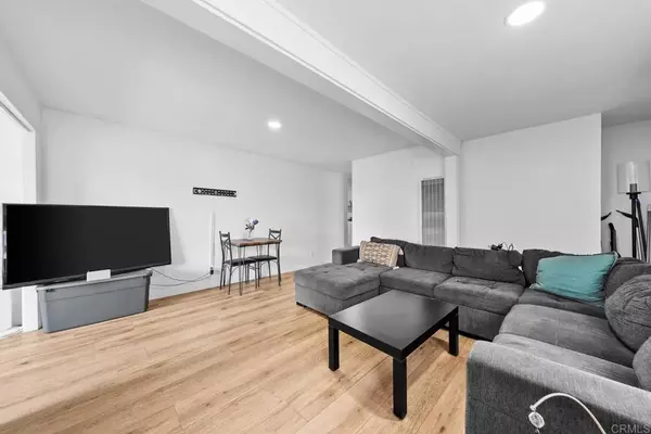 42 48 E 5Th ST, National City, CA 92136