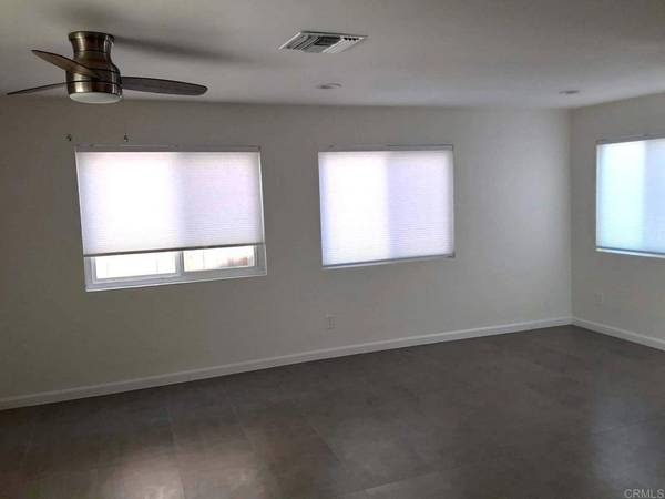 Spring Valley, CA 91977,8957 Harness