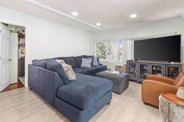 Spring Valley, CA 91978,10767 Jamacha BLVD #130