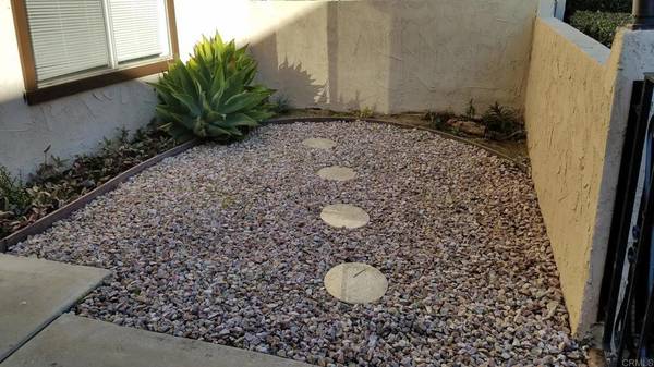 El Cajon, CA 92020,294 Chambers St #12