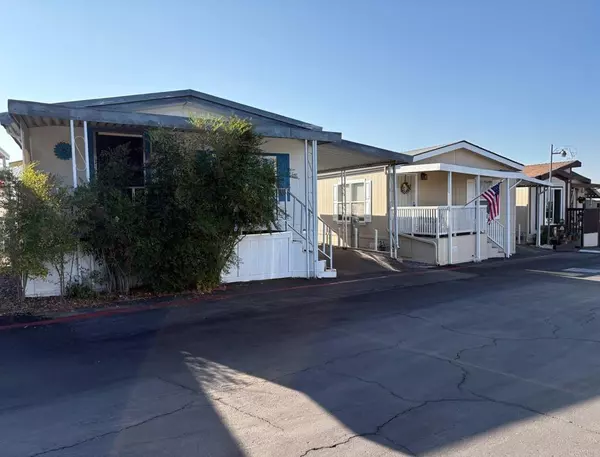7908 Rancho Fanita Dr #23, Santee, CA 92071