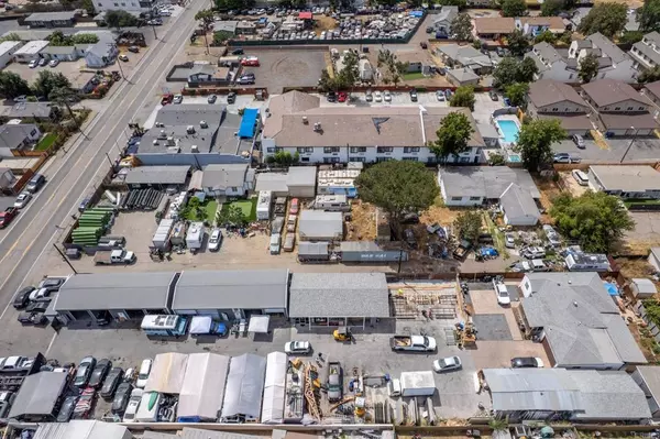 Spring Valley, CA 91977,8922 8932 Troy St